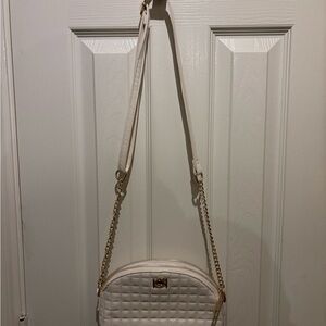 Bebe White Quilted Zipper Shoulder Bag